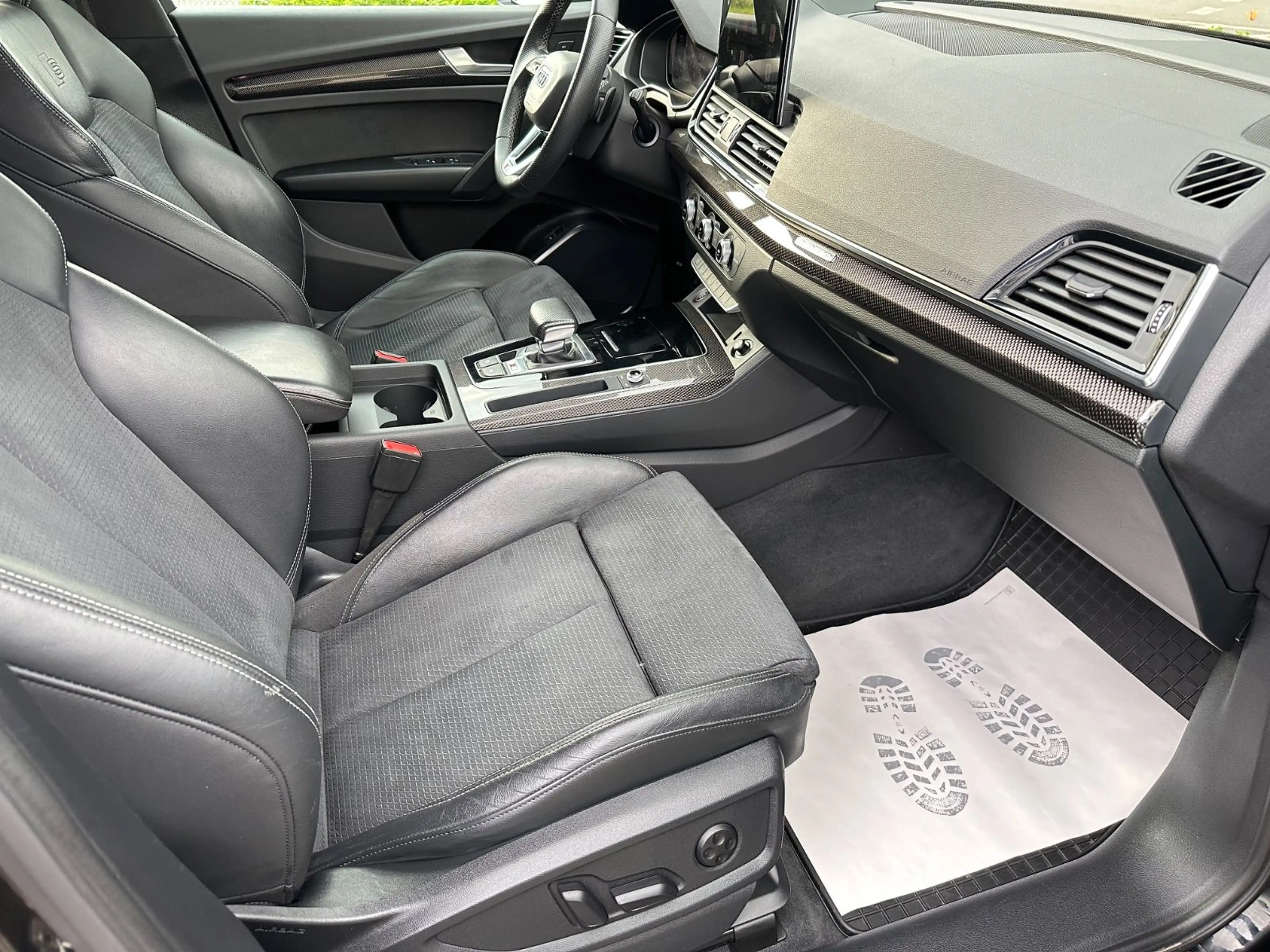 Audi SQ5 Sportback 3.0TDI *1HD/HUD/ACC/AIR/AHK/LED* — photo 11