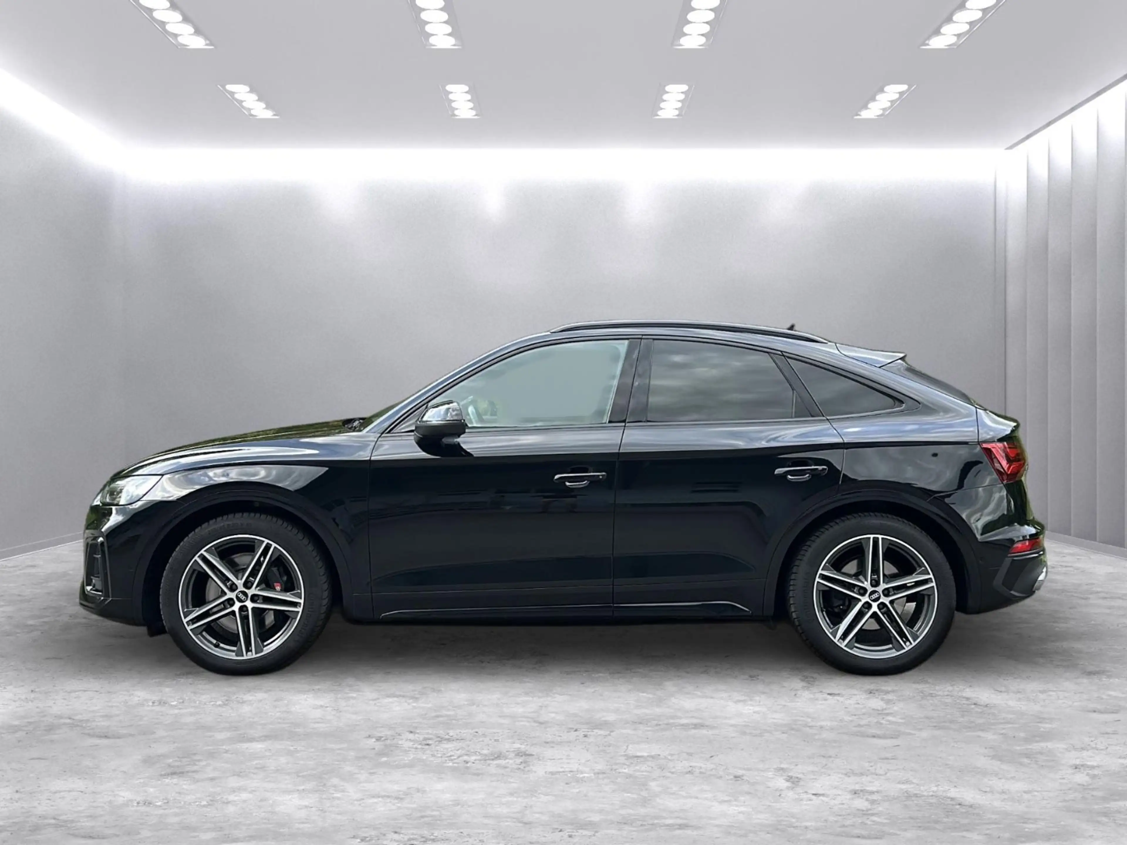 Audi SQ5 Sportback 3.0TDI *1HD/HUD/ACC/AIR/AHK/LED* — photo 8