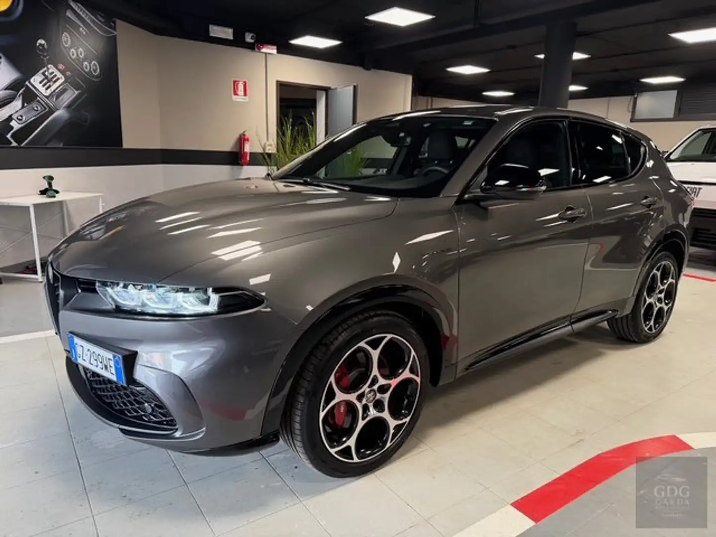 Alfa Romeo Tonale Tonale 1.6 Veloce 130cv tct6 Grau - 1