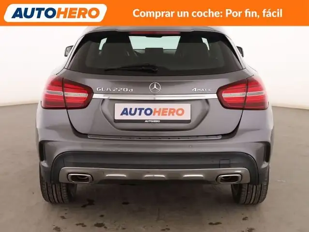 Mercedes-Benz Gla view 5