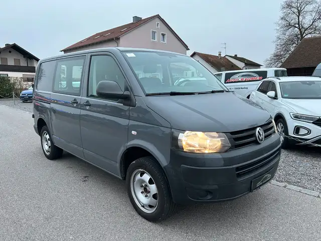 Volkswagen T5 Transporter Rockton 4Motion* 1 Hand*6 Sitze