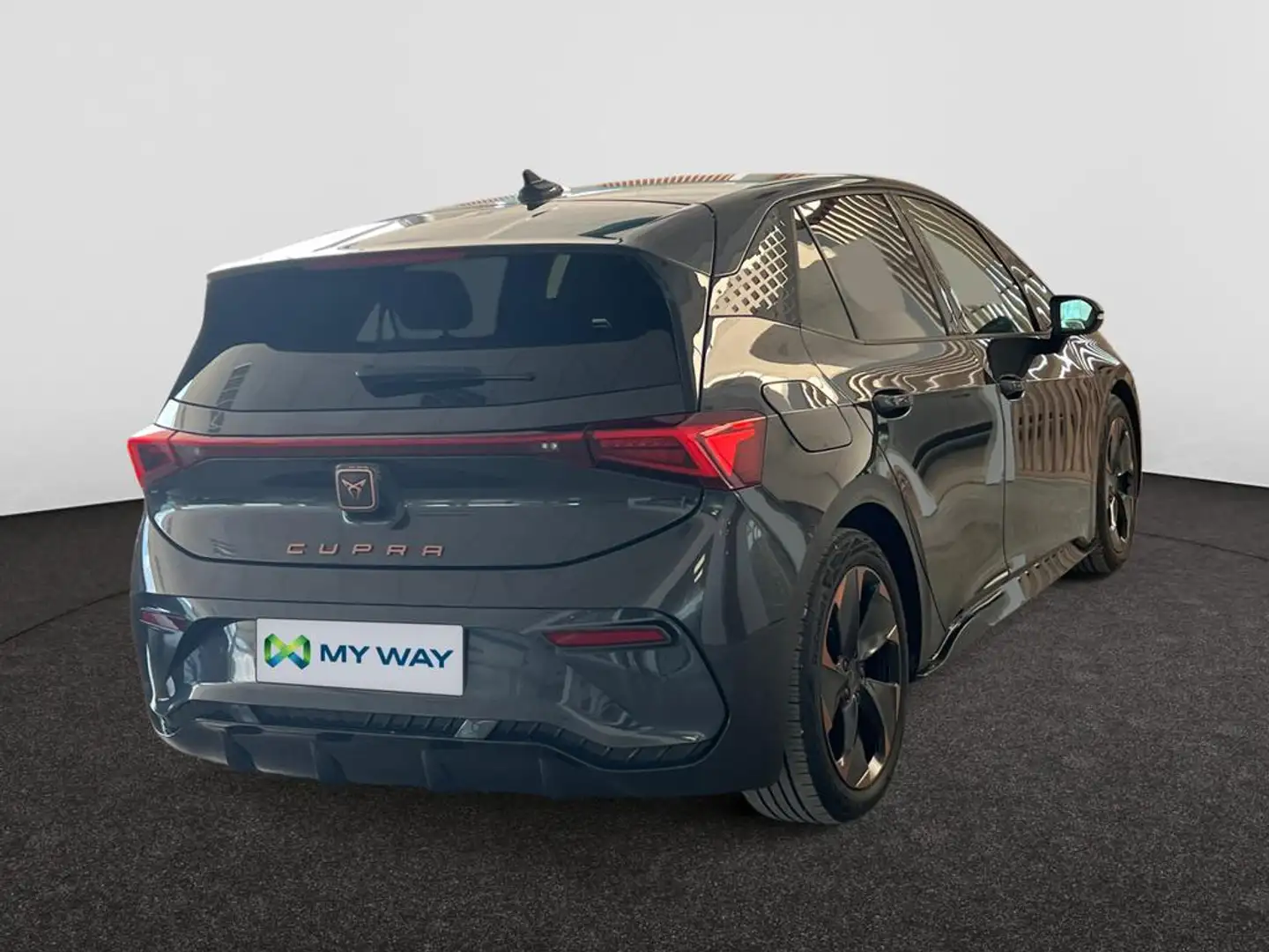 CUPRA Born Born 204ch (150kW) v 58 kWh AX Grijs - 2