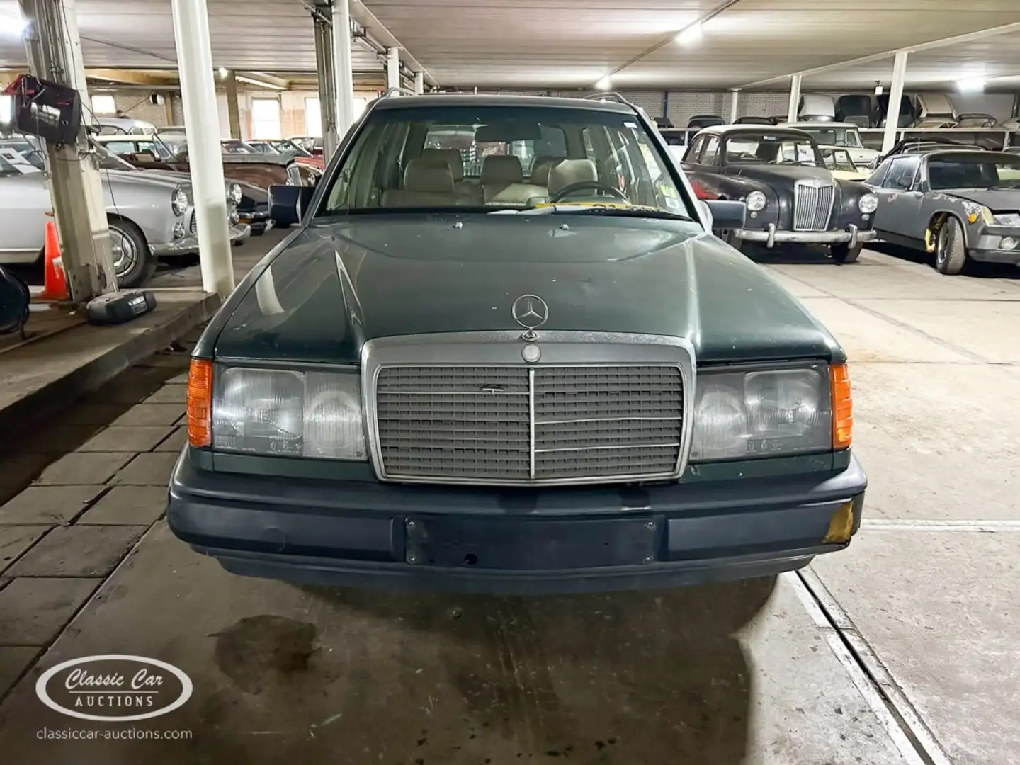 Mercedes-Benz 300 TD T  - ONLINE AUCTION Verde - 2