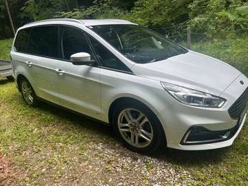 Galaxy 2,0 EcoBlue SCR AWD Titanium Aut. Titanium