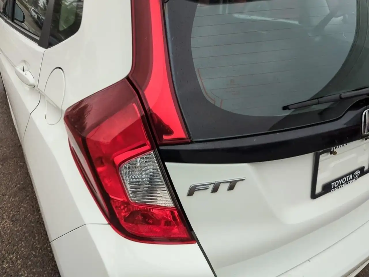 Honda Fit photo Honda Fit