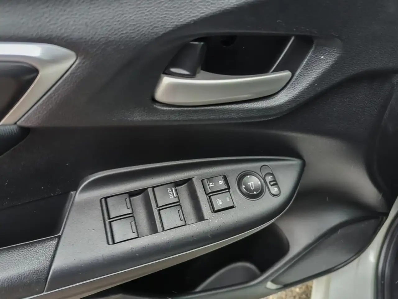 Honda Fit photo Honda Fit