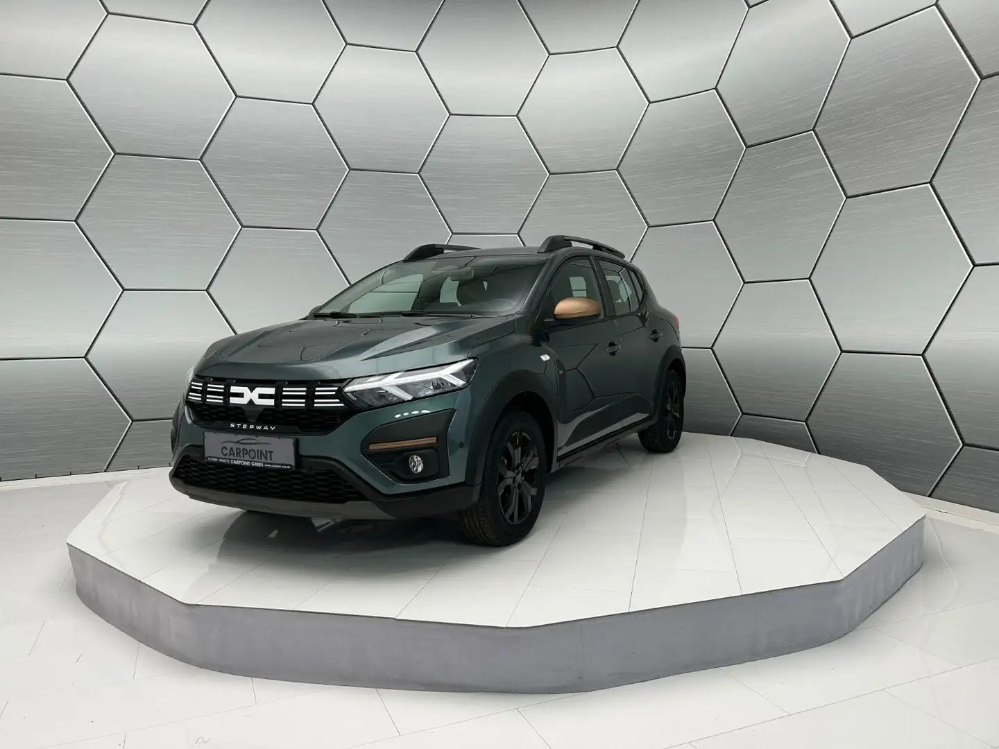 Dacia Sandero Stepway Extreme + TCe 90 CVT Grün - 1