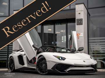 SV 750-4 V12 Roadster / 1/500 / Ad Personam / Lift