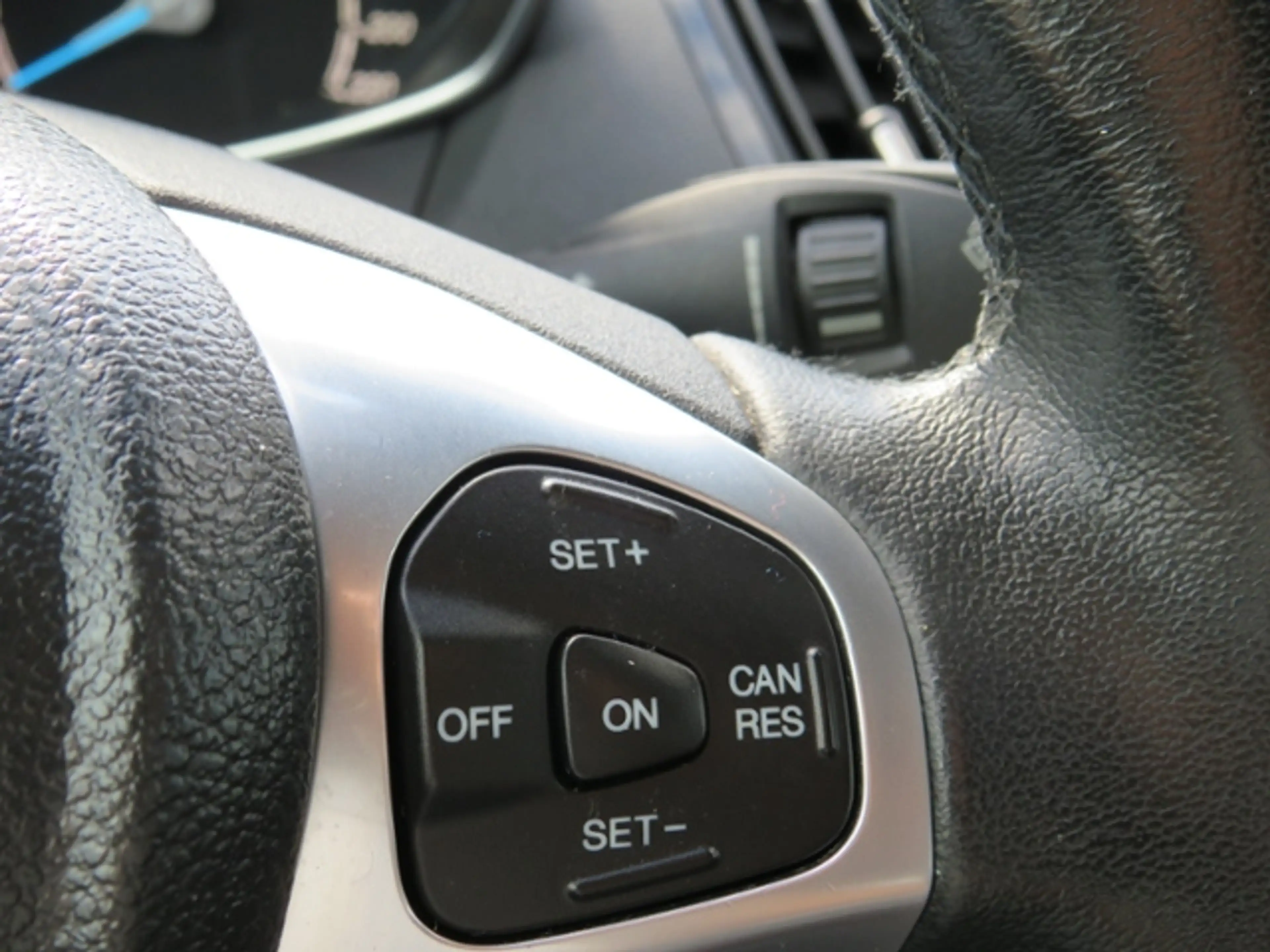 Ford B-Max Titanium KLIMA NAVI Automatik — photo 14