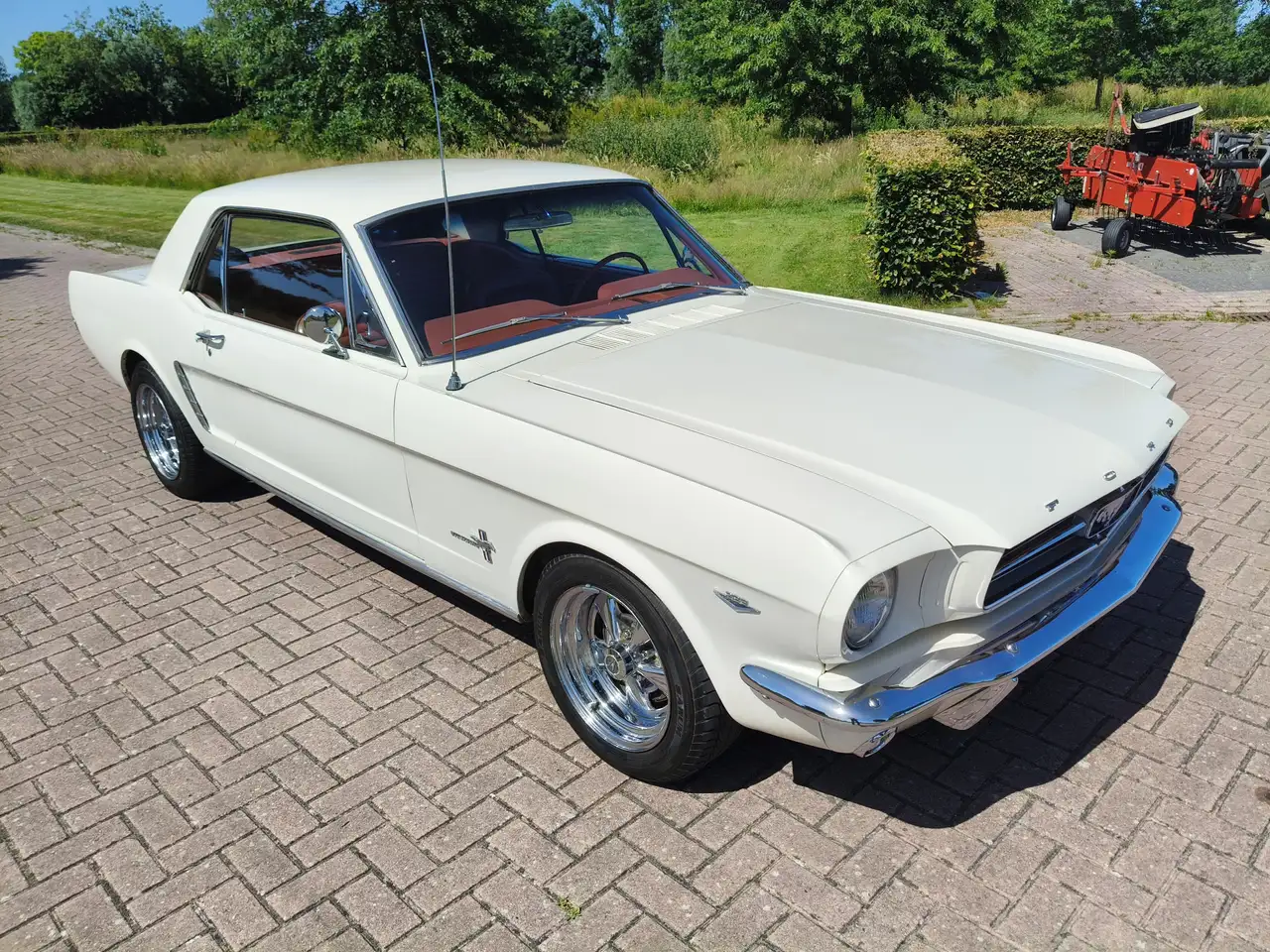 Ford Mustang HARDTOP V8 COUPE A CODE!, foto 7