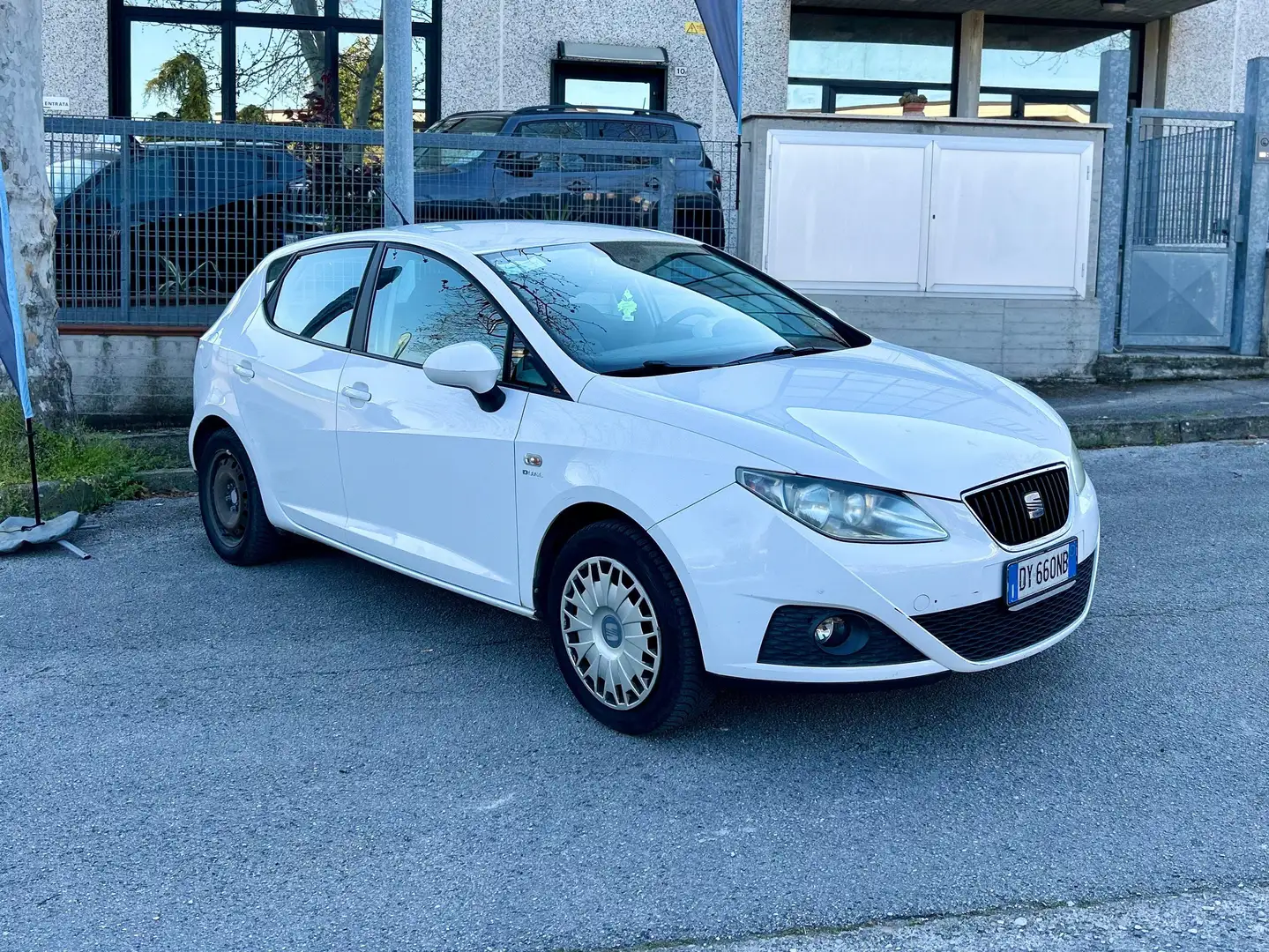 SEAT Ibiza Ibiza 5p 1.2 Style Dual - UNICO PROPRIETARIO-GPL Alb - 1