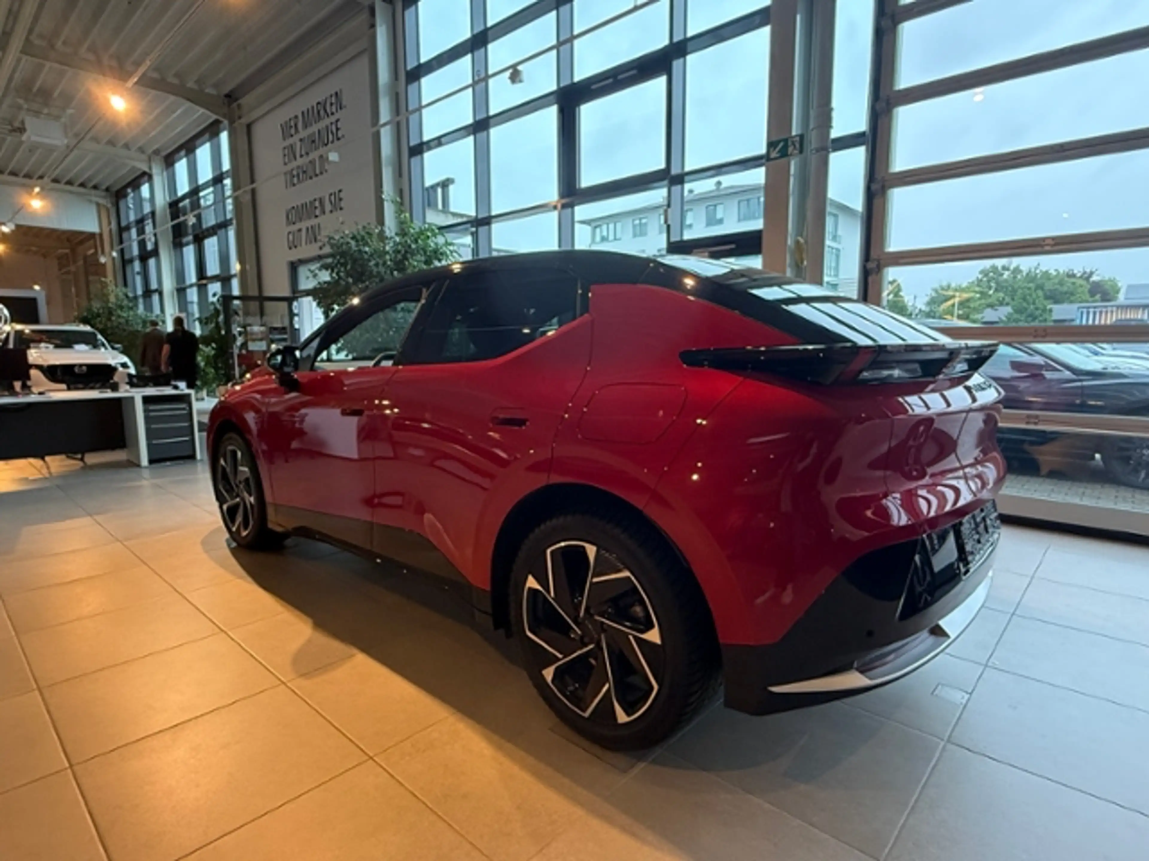 Lynk & Co 02 200 kW More — photo 5
