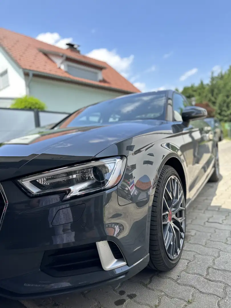 Audi A3 2.0 TDI Limousine S tronic sport - 1