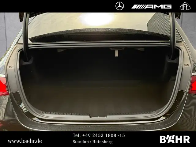 Mercedes-Benz E-Class view 10
