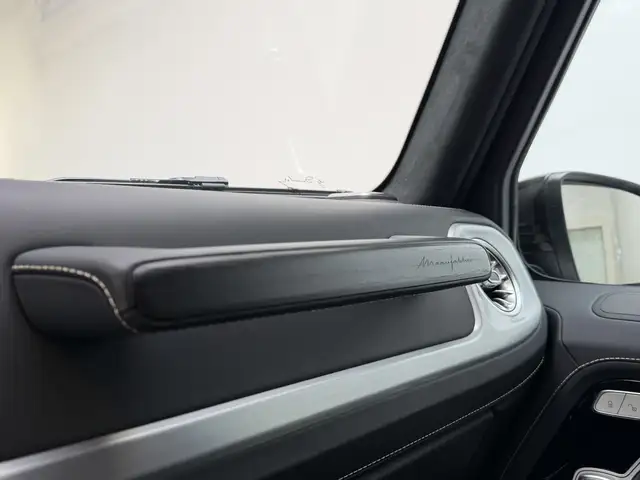 Mercedes-Benz G-Class view 12