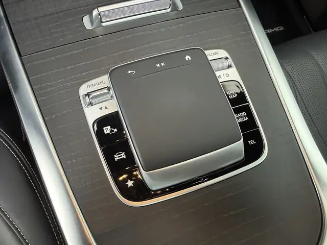 Mercedes-Benz G-Class view 14