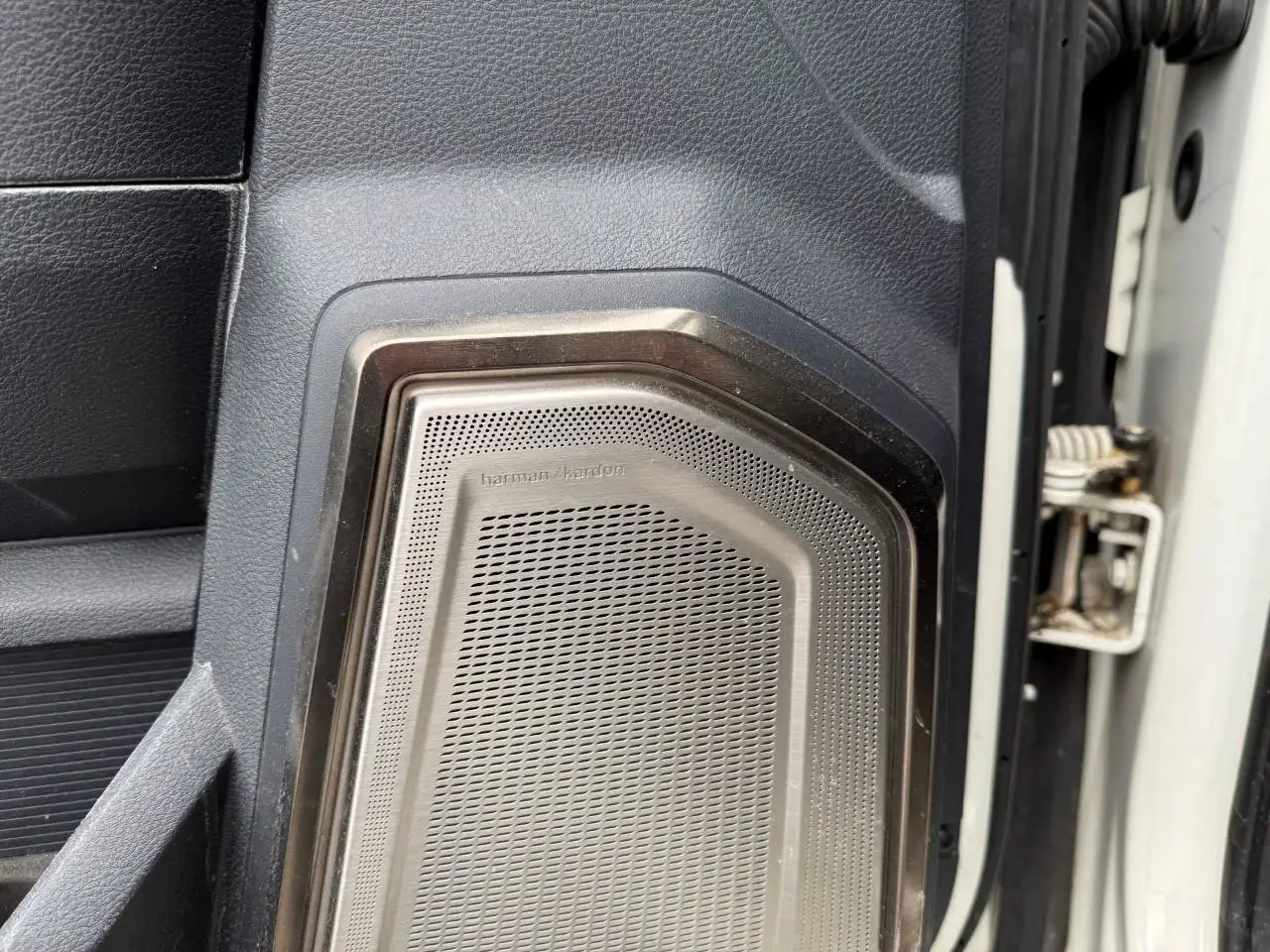 RAM 2500 снимка RAM 2500