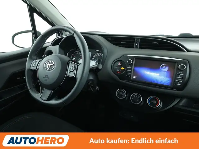 Toyota Yaris view 13