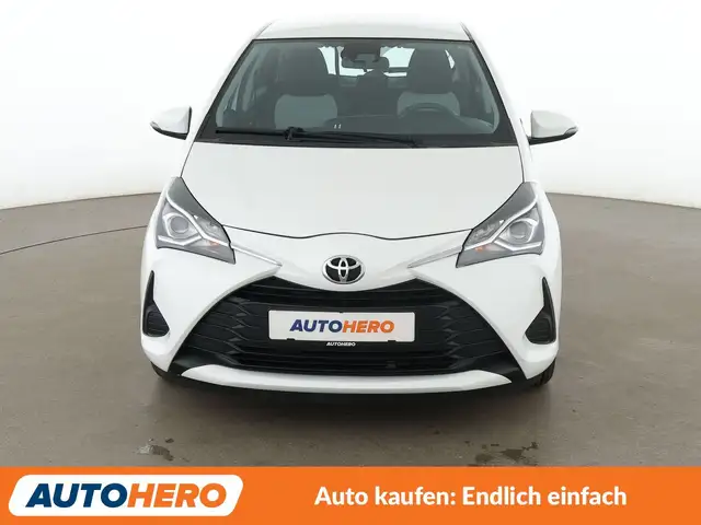 Toyota Yaris view 9