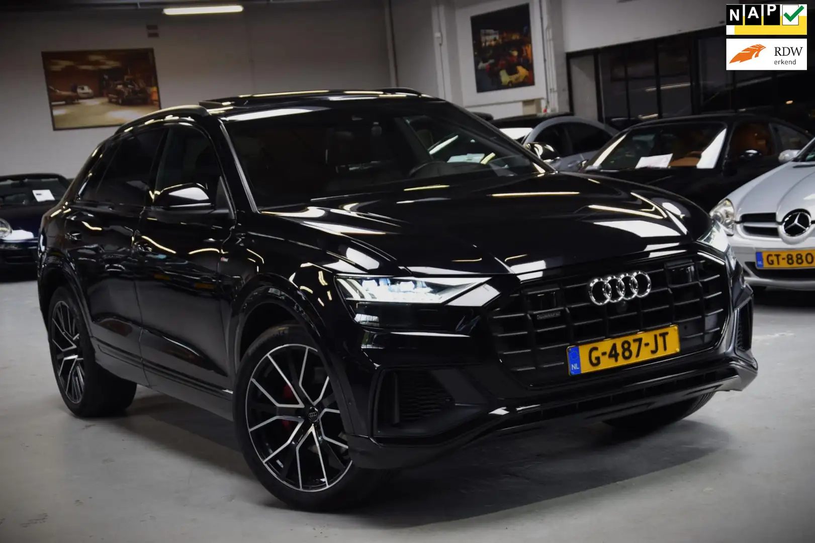 Audi Q8 55 TFSI quattro Pro Line Plus Panoramadak|Leder|S- Zwart - 1