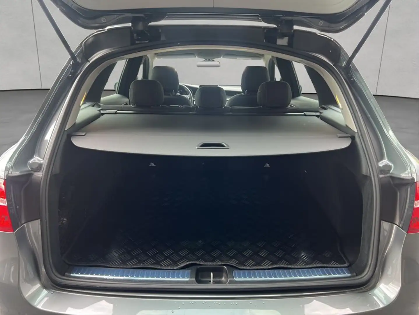 Mercedes-Benz GLC 250 GLC Gris - 2