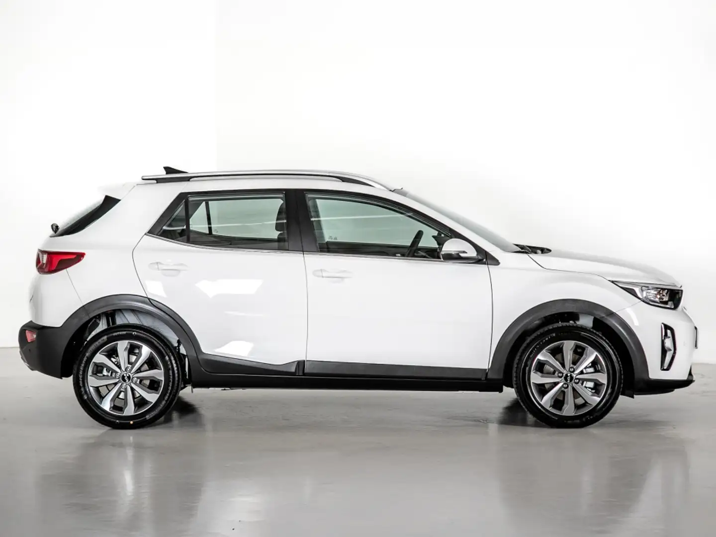 Kia Stonic 1.0 T-GDI MHEV IMT 74KW DRIVE 5P - 2