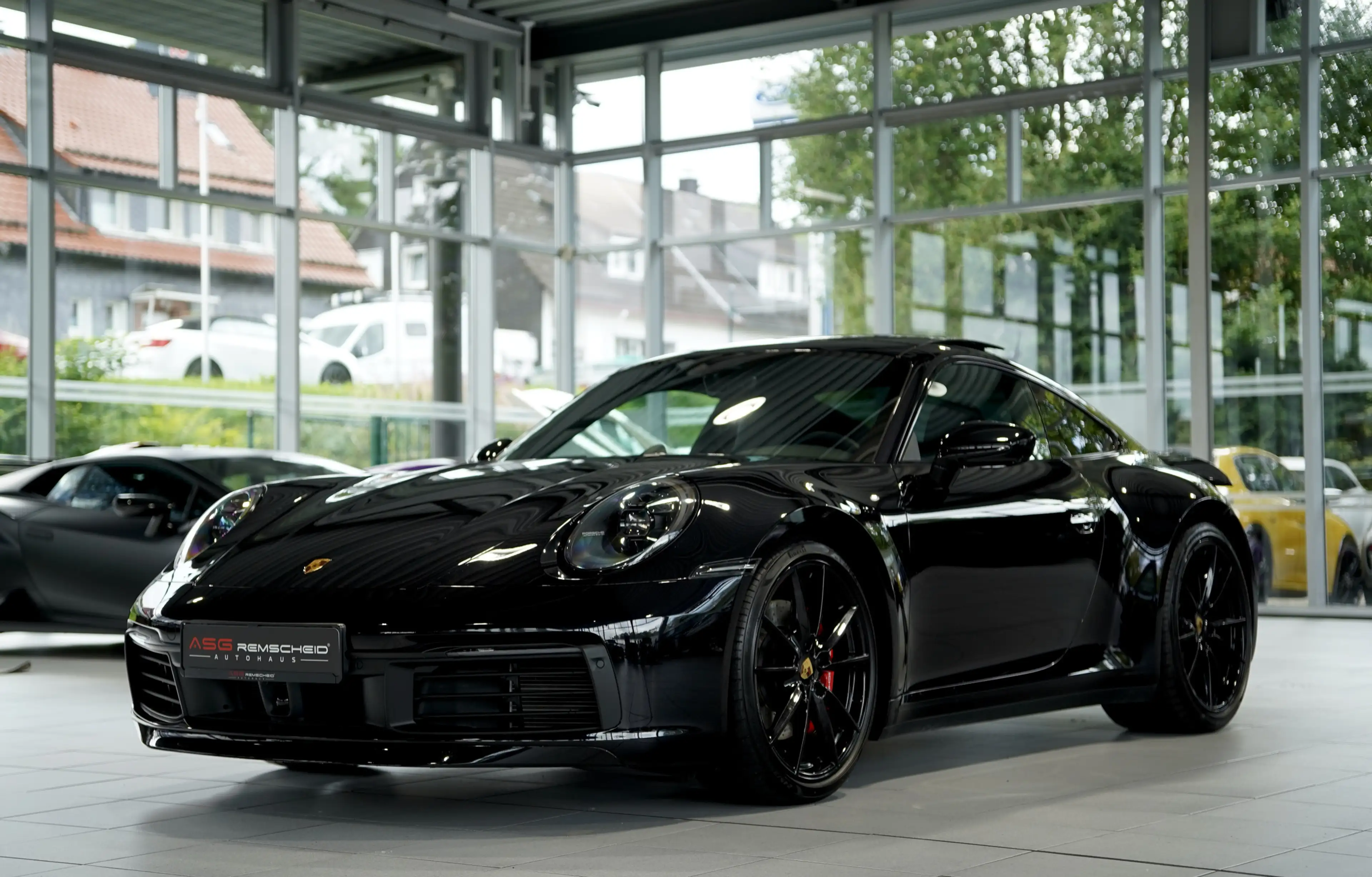Porsche 911 Coupé Carrera 4S *Chrono *Pano*S-Abgas — photo 4