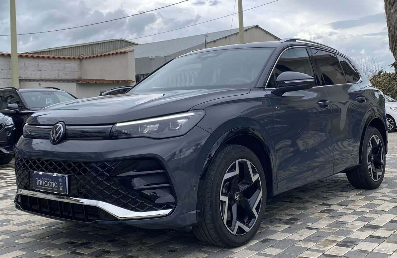 Volkswagen Tiguan 2.0 TDI SCR R-LINE DSG 150CV