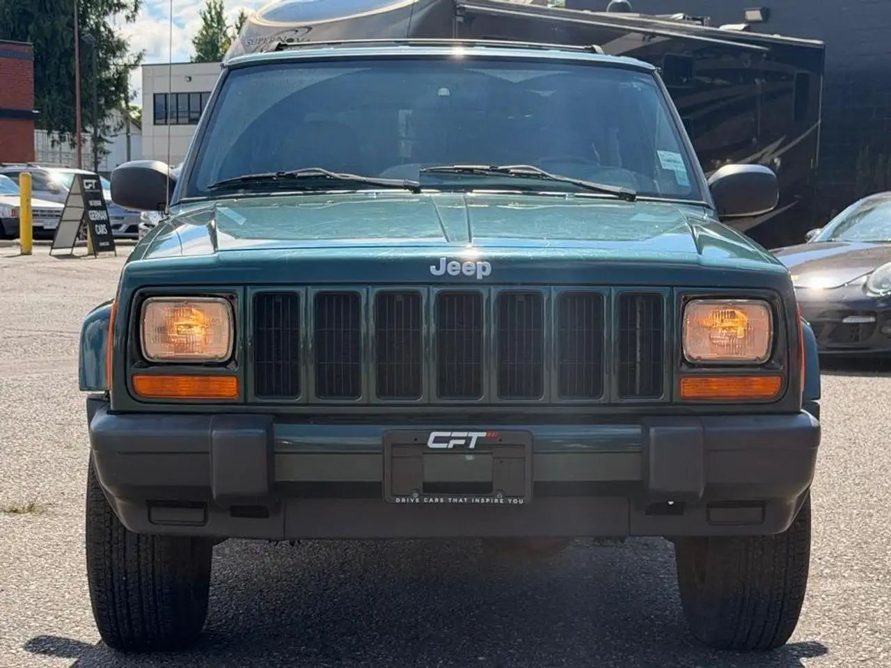 Jeep Cherokee снимка Jeep Cherokee