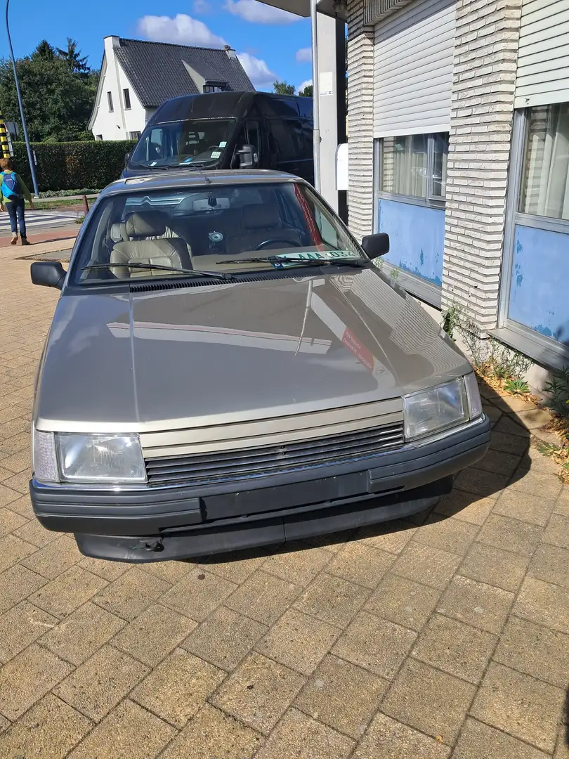 Renault R 25 R 25 GTX Brons - 2