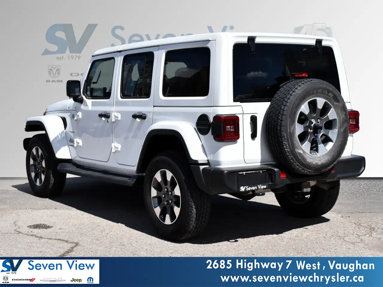 Jeep Wrangler снимка Jeep Wrangler