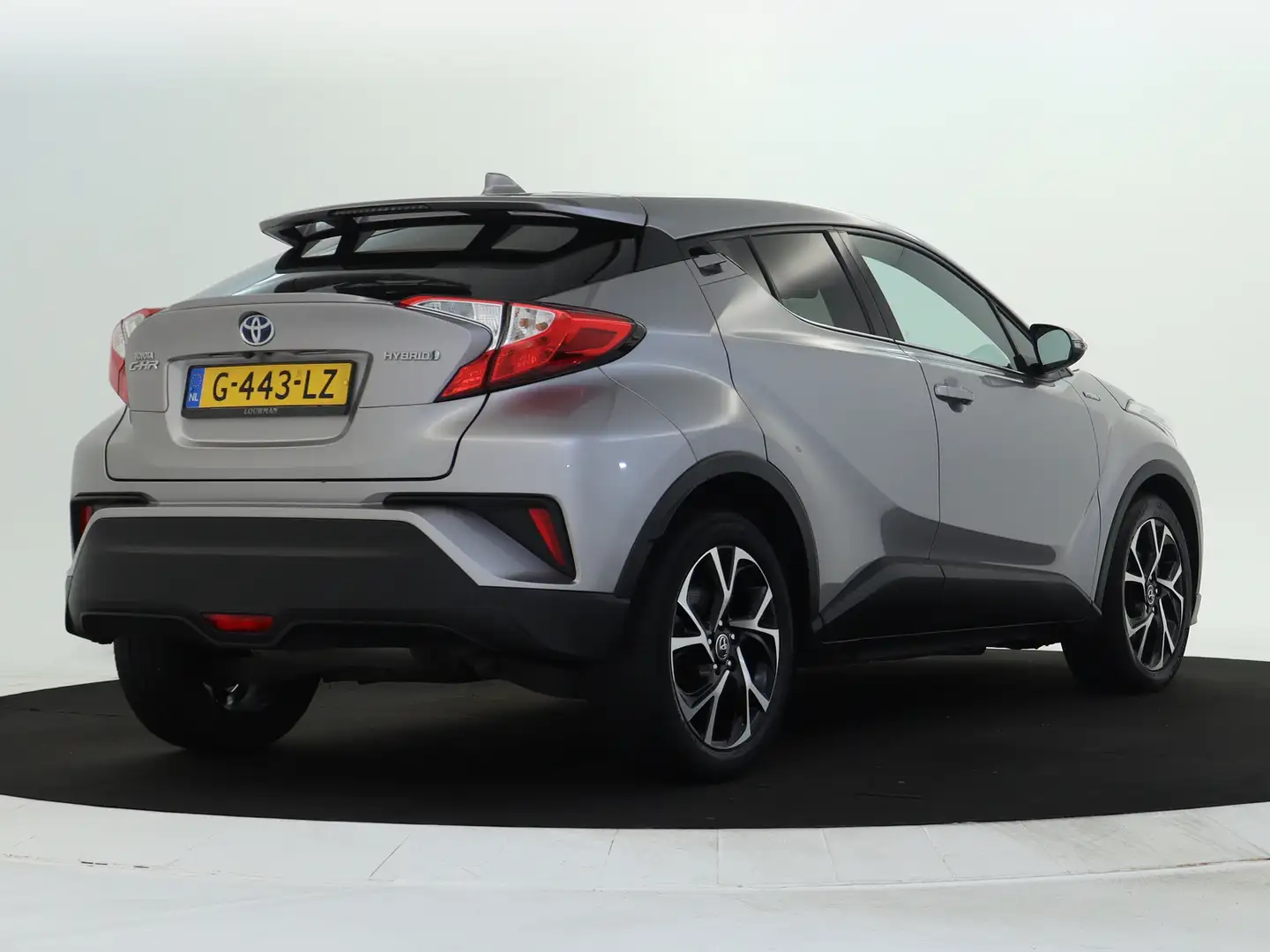 Toyota C-HR 1.8 Hybrid Dynamic | Navigatie | LM Velgen | Adapt Gris - 2