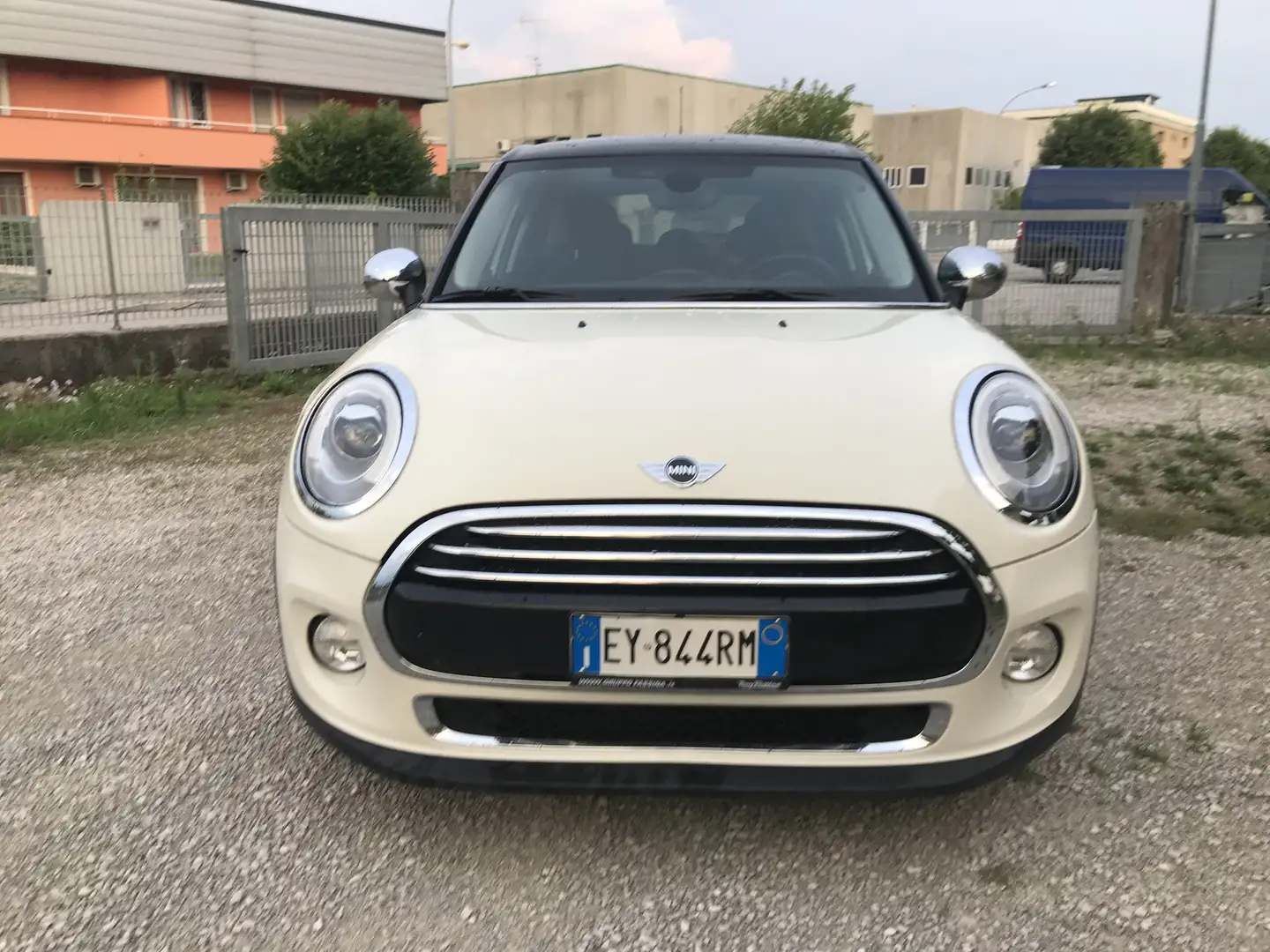 MINI Cooper D 1.5 Business 5p - 1