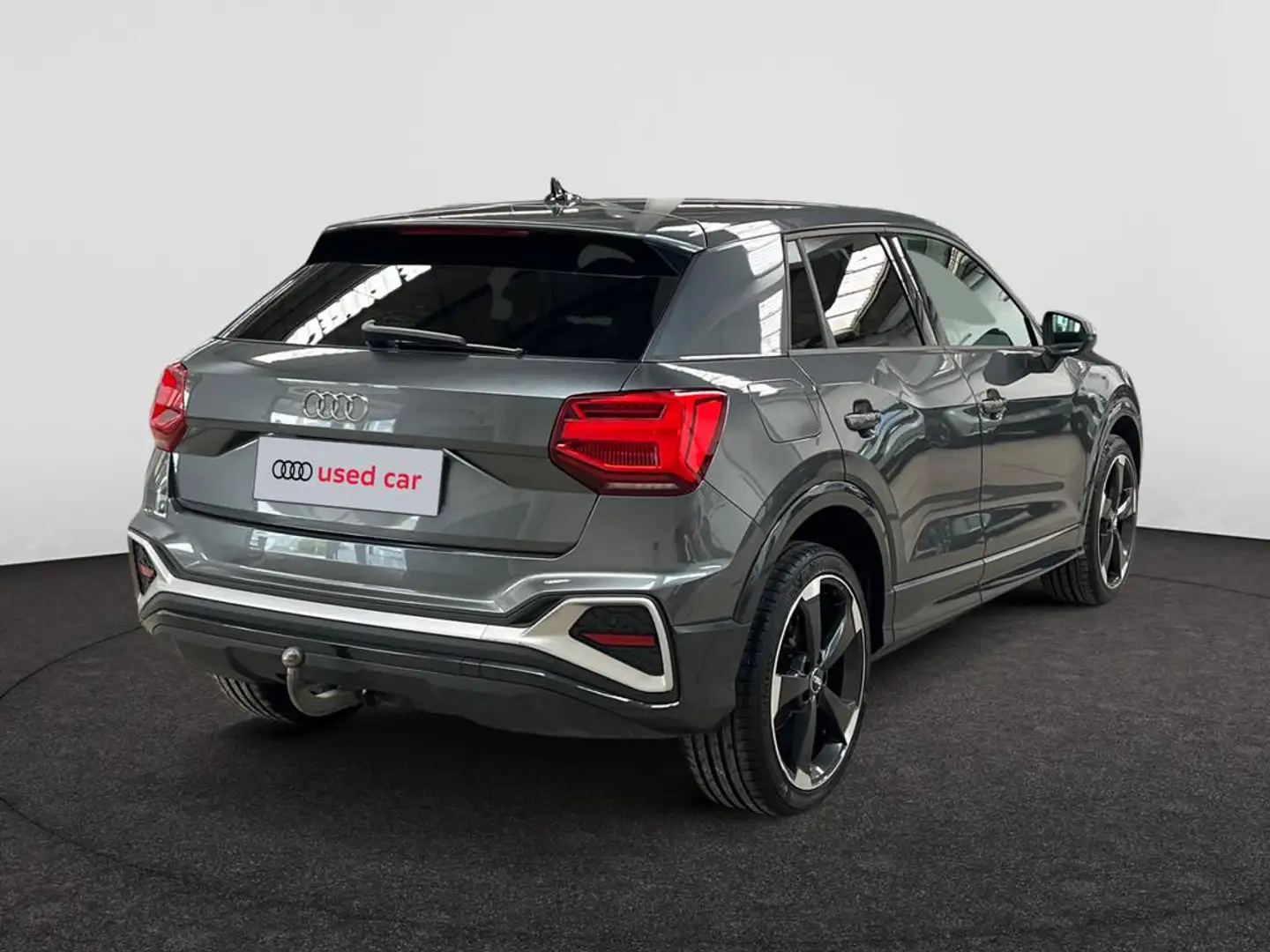 Audi Q2 Audi Q2  S line 30 TDI  85(116) kW(ch) 6 vitesses Grijs - 2