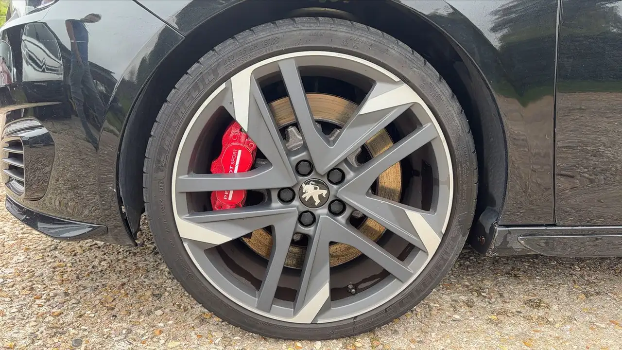 Peugeot 308 308 — photo 18