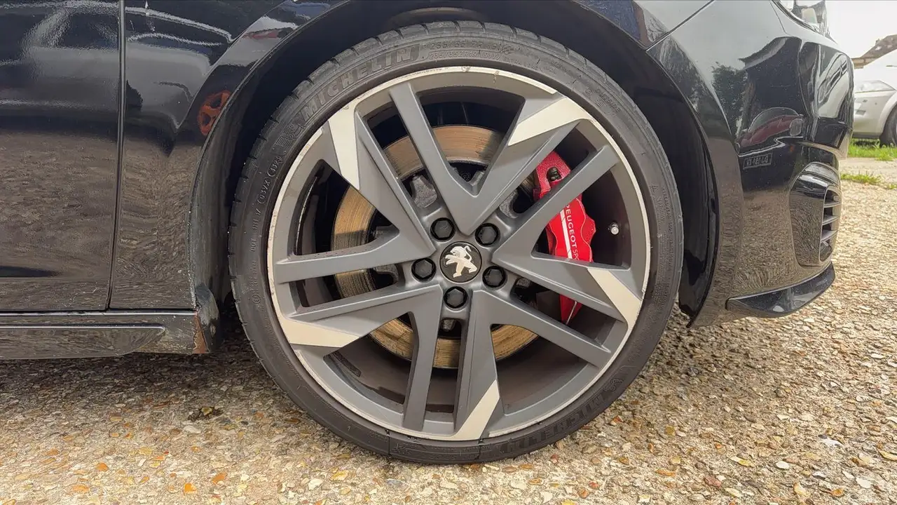 Peugeot 308 308 — photo 17