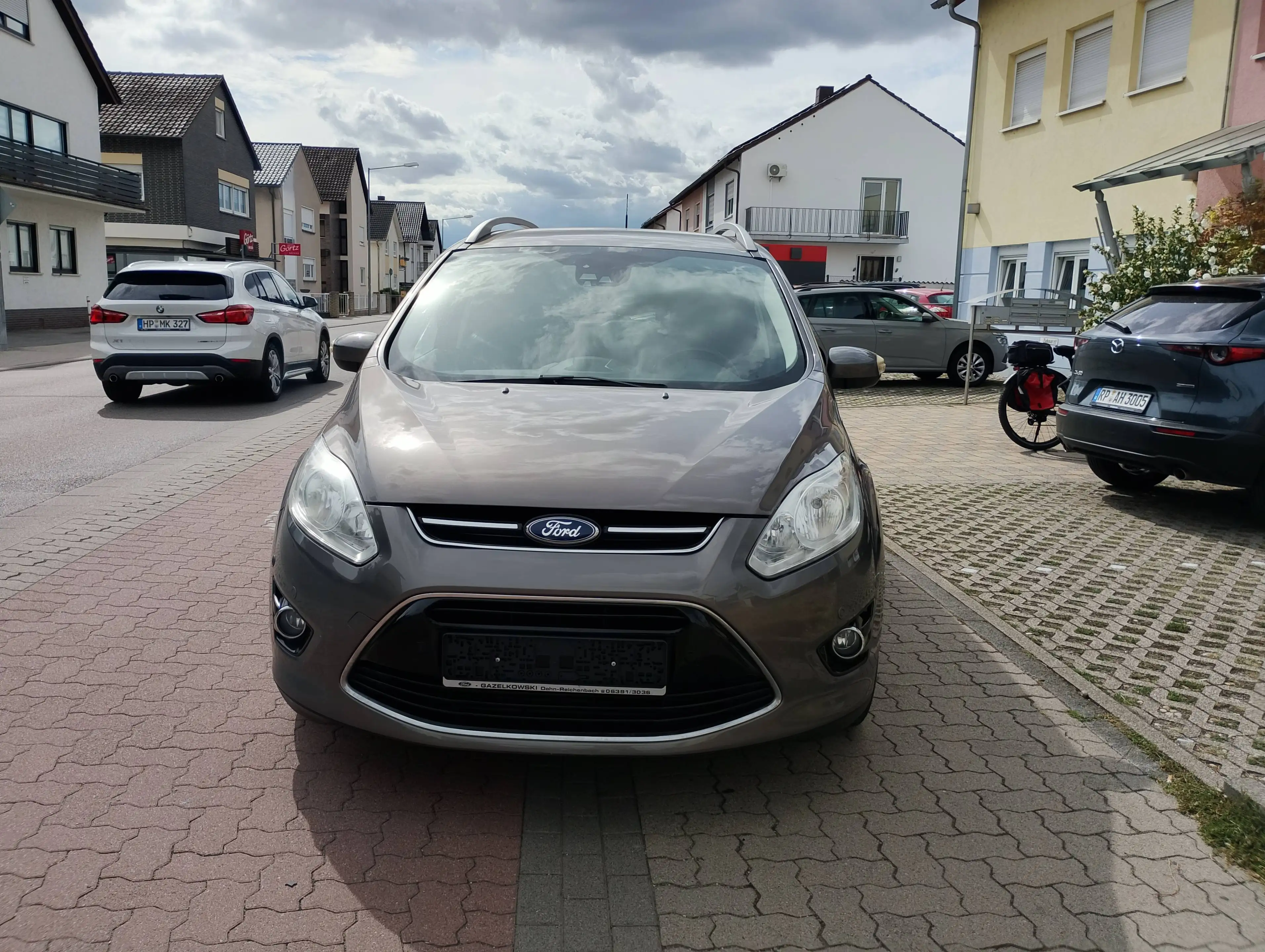 Ford Grand C-Max Titanium