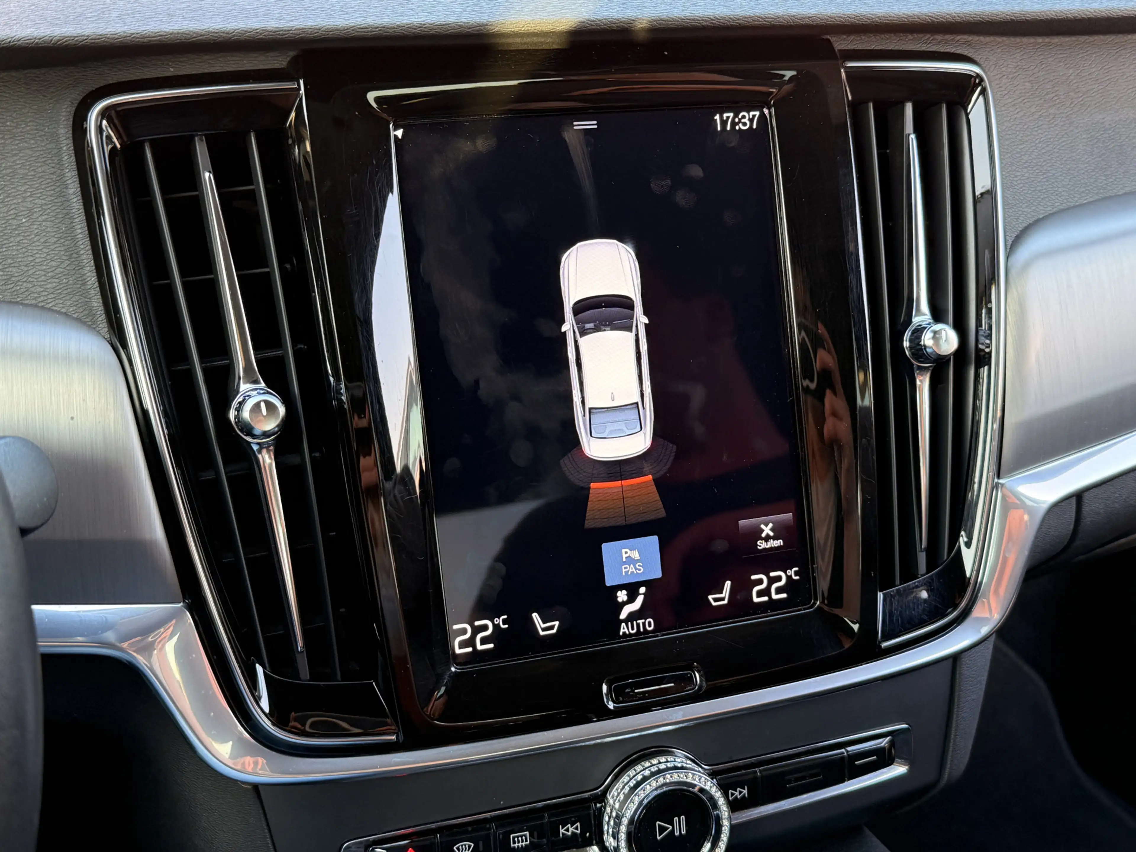 Volvo S90 2.0 T4 Momentum | Leder | Parkeersensor | ACC | Ap — photo 29
