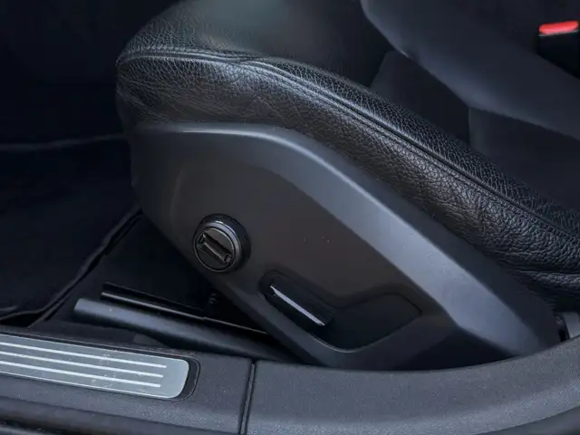 Volvo S90 view 6