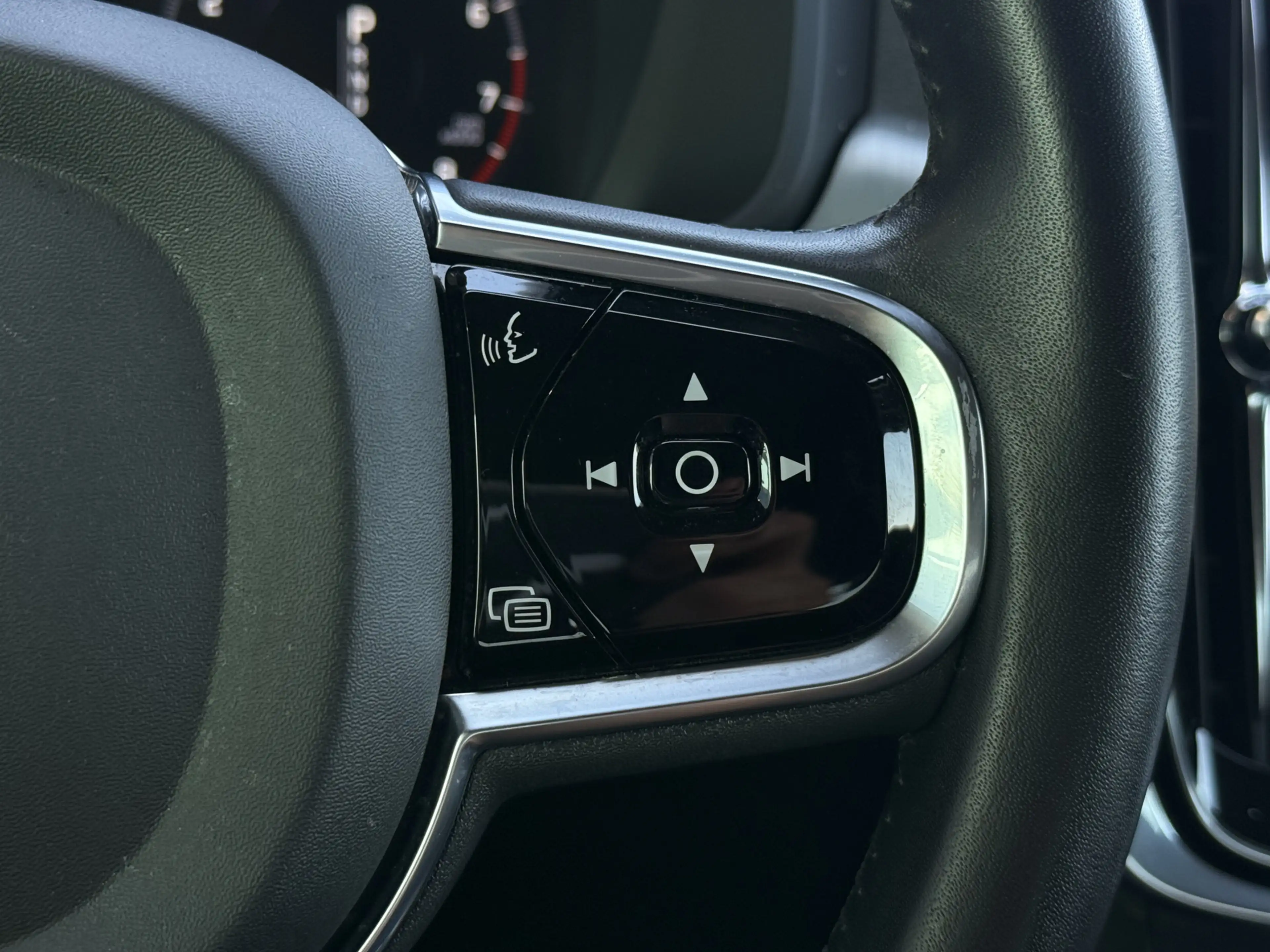Volvo S90 2.0 T4 Momentum | Leder | Parkeersensor | ACC | Ap — photo 21