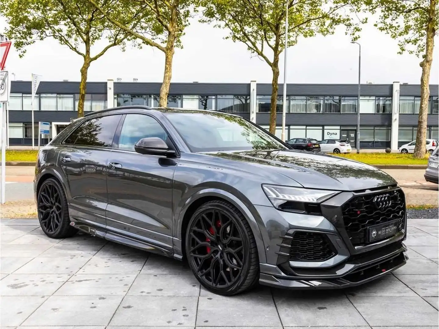Audi RS Q8 4.0 TFSI Quattro 441 kW - 2