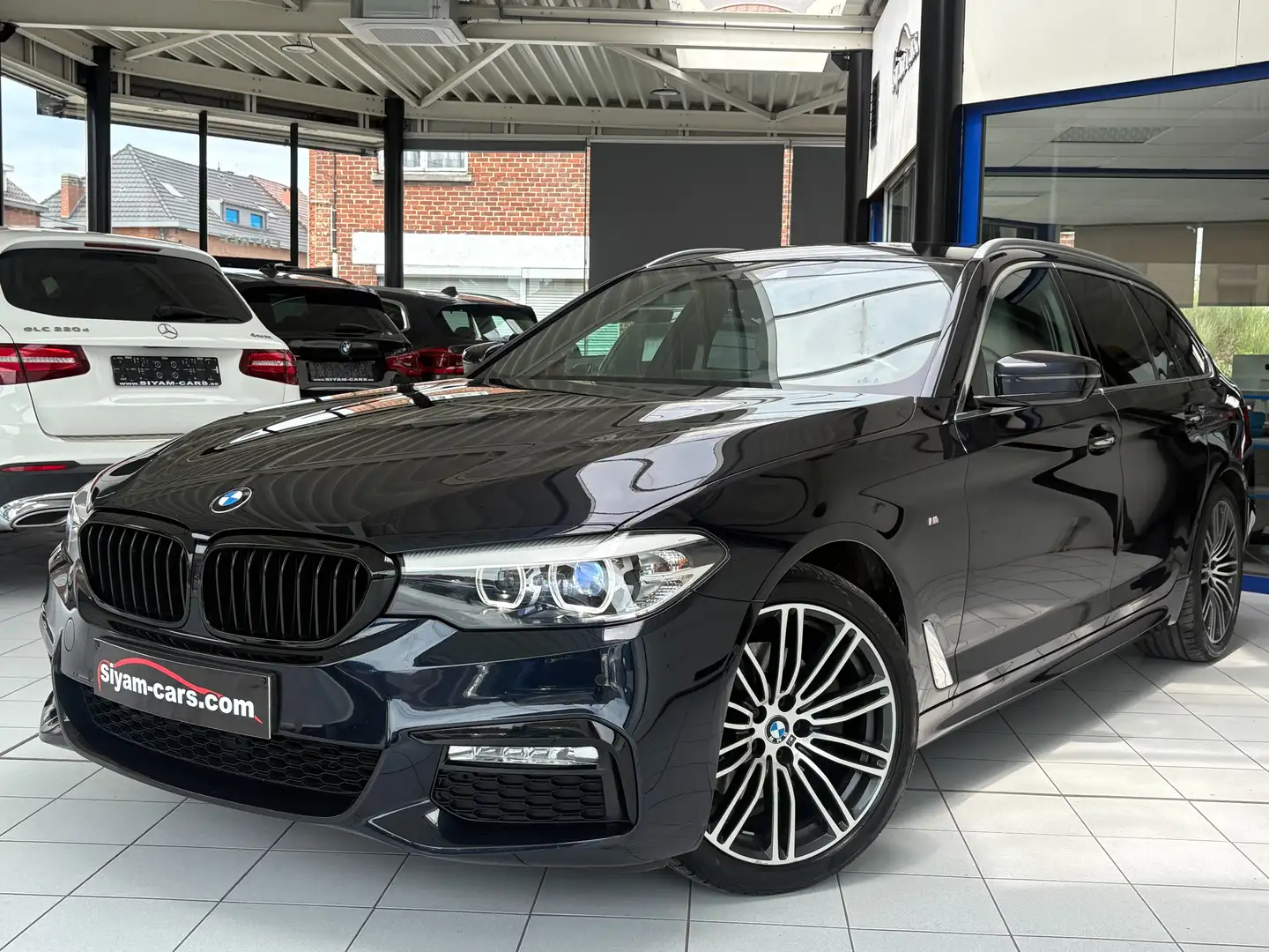 BMW 520 Touring 520 dA *PACK M*XENON*CUIR*LED*CAMERA* Bleu - 1