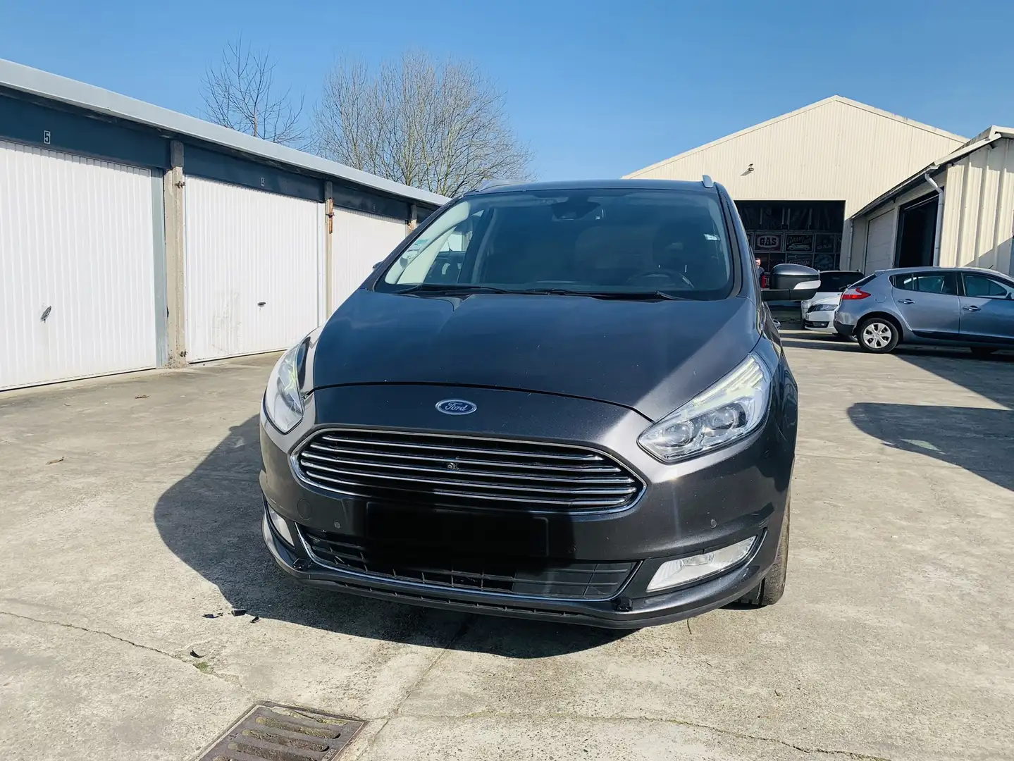 Ford Galaxy Galaxy 2.0 TDCi  Titanium - AUTOMATIQUE - FULL 7places - Gris - 2