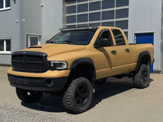 Dodge RAM V8 Hemi 5,7 Doppelkabine 6-Sitzer LPG
