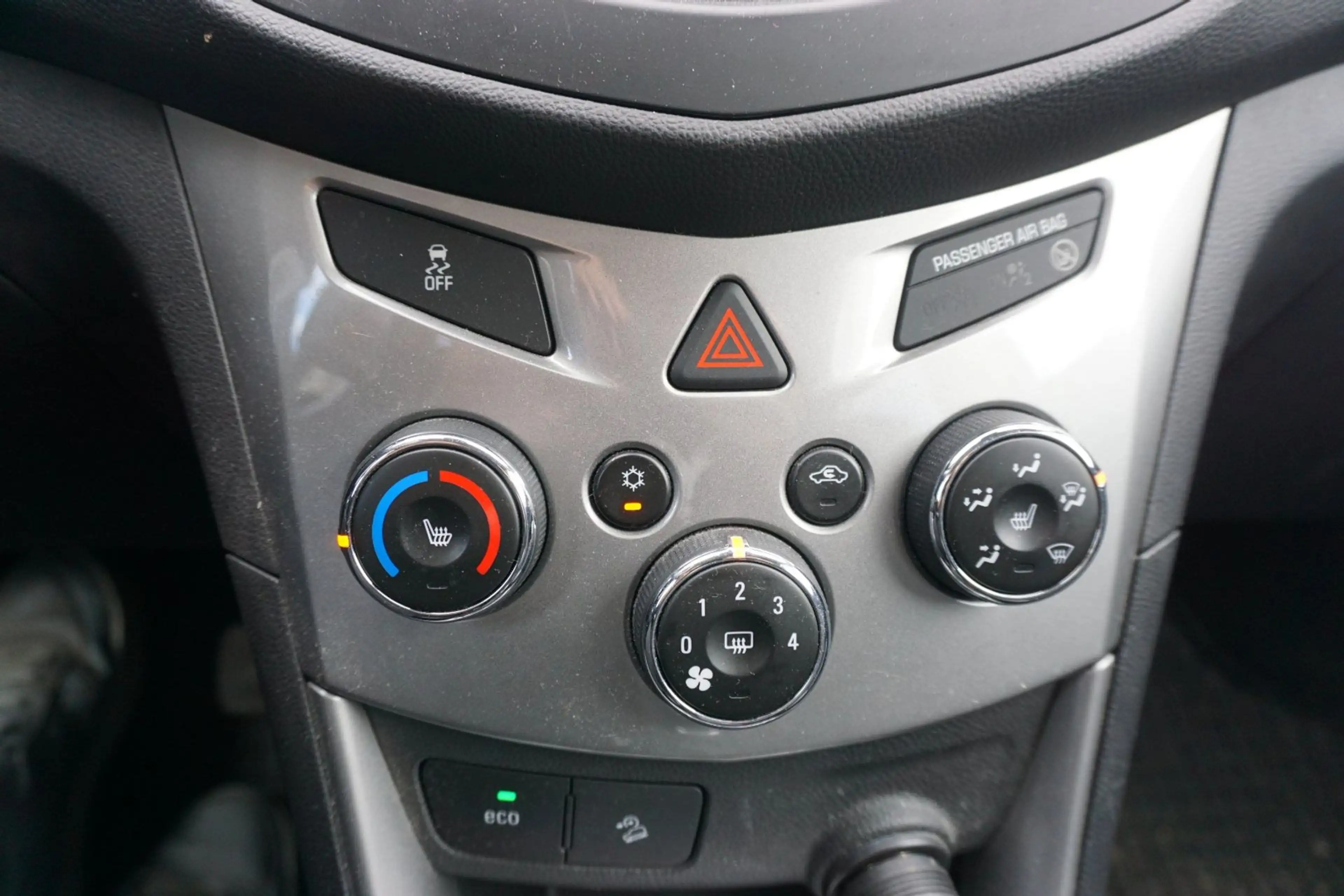 Chevrolet Trax LT 4x4 1,7 TD — photo 13