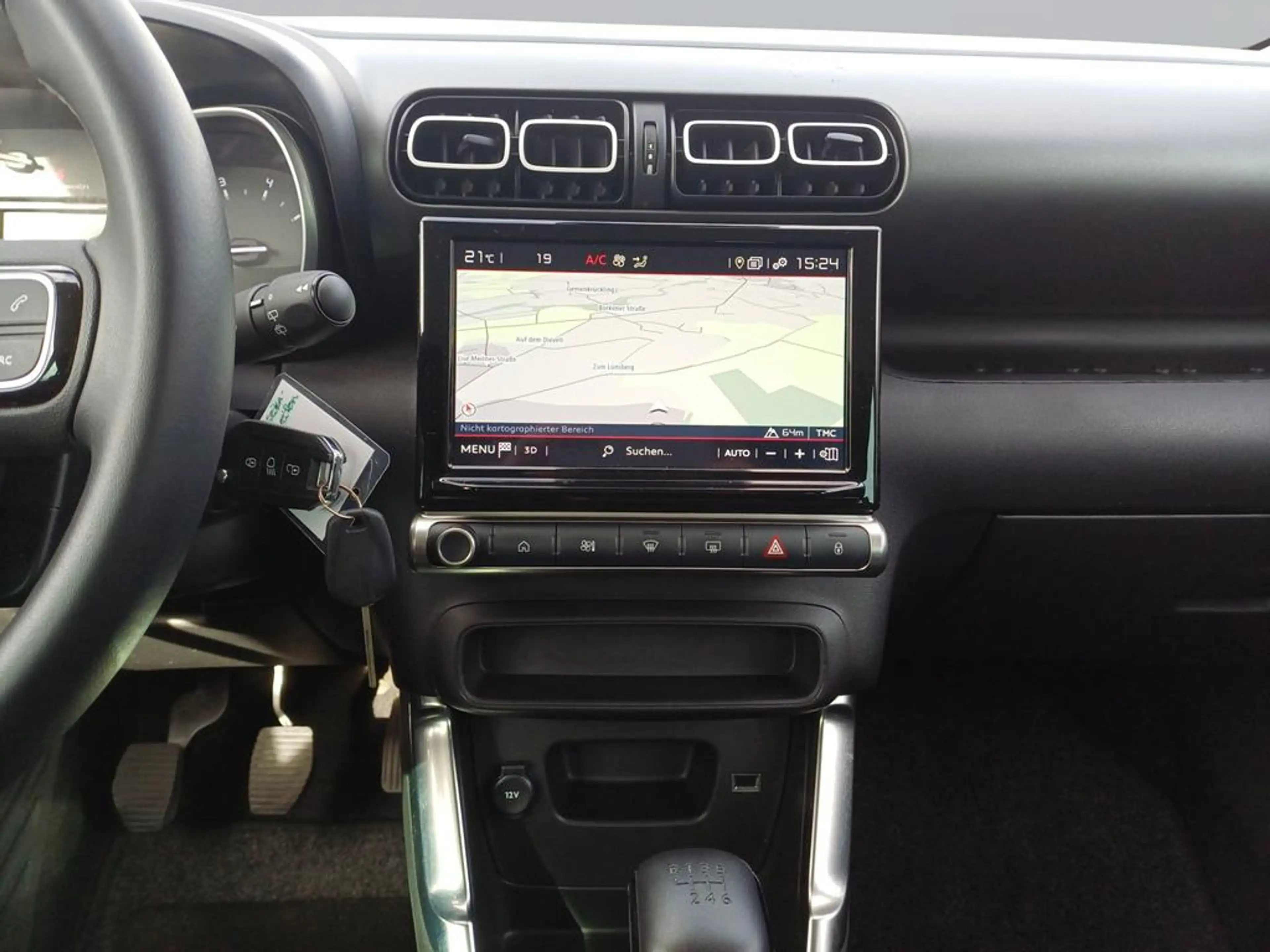 Citroen C3 Aircross PureTech 110 S&S Shine — photo 11
