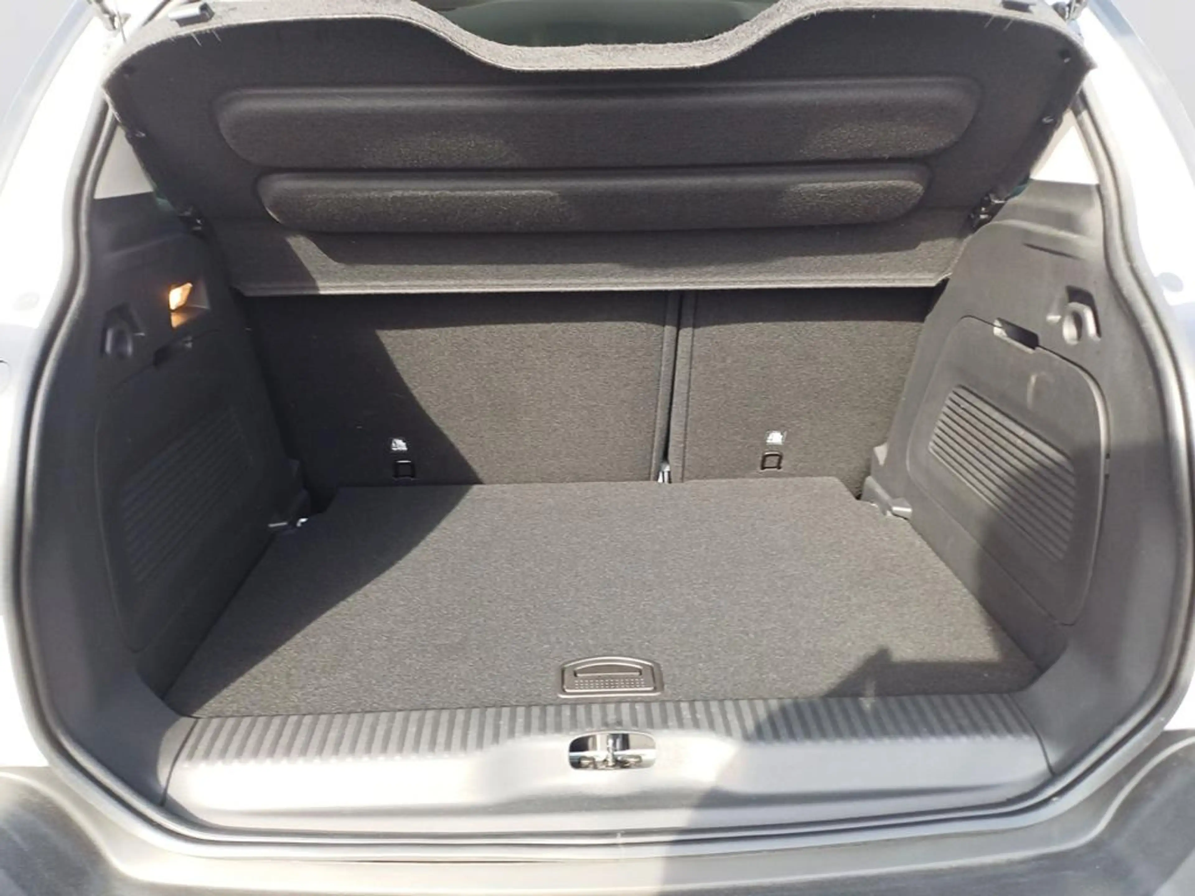 Citroen C3 Aircross PureTech 110 S&S Shine — photo 6