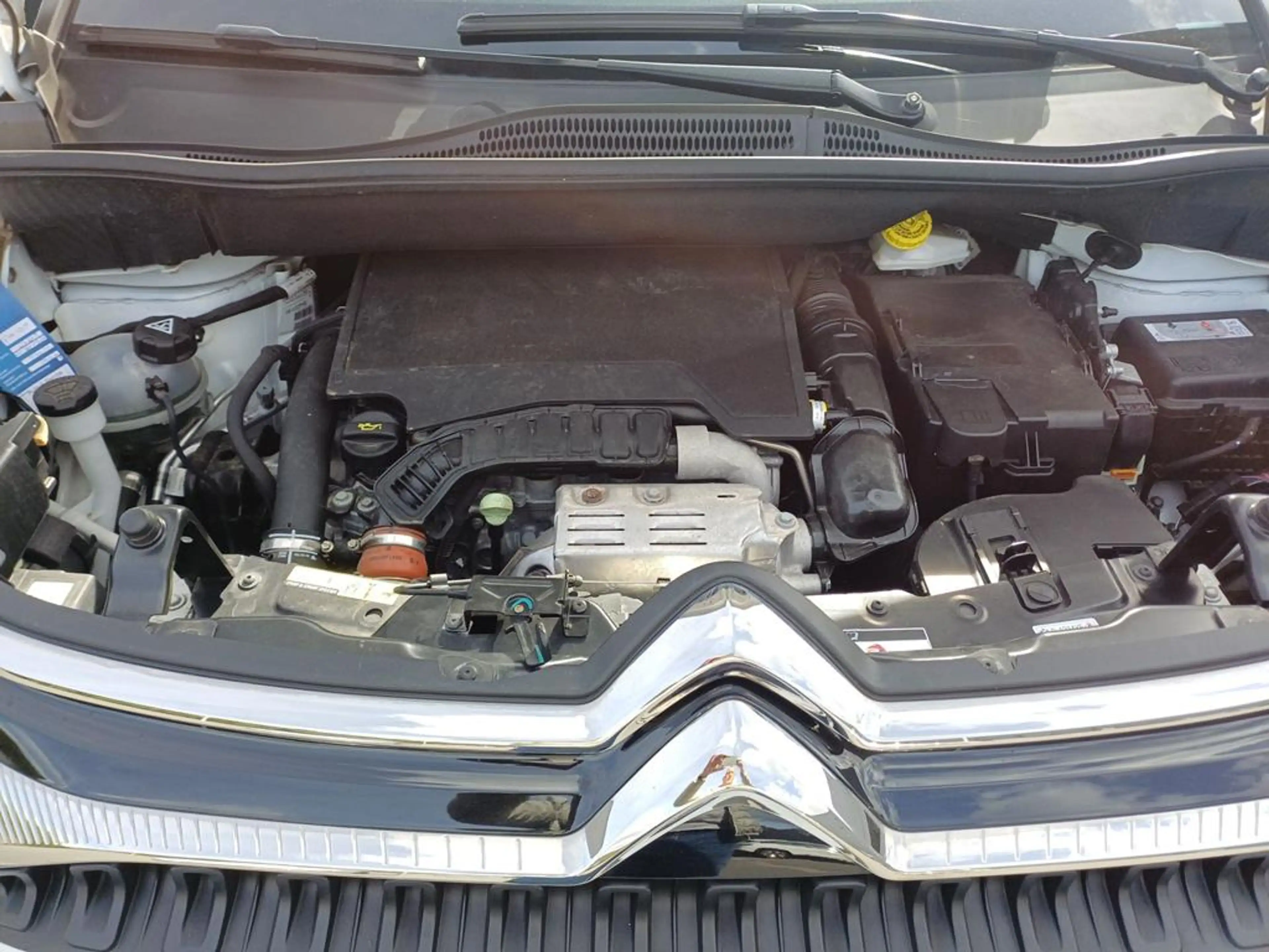 Citroen C3 Aircross PureTech 110 S&S Shine — photo 5