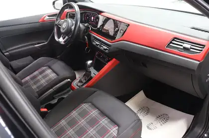 Annonce voiture d'occasion Volkswagen Polo - CARADIZE