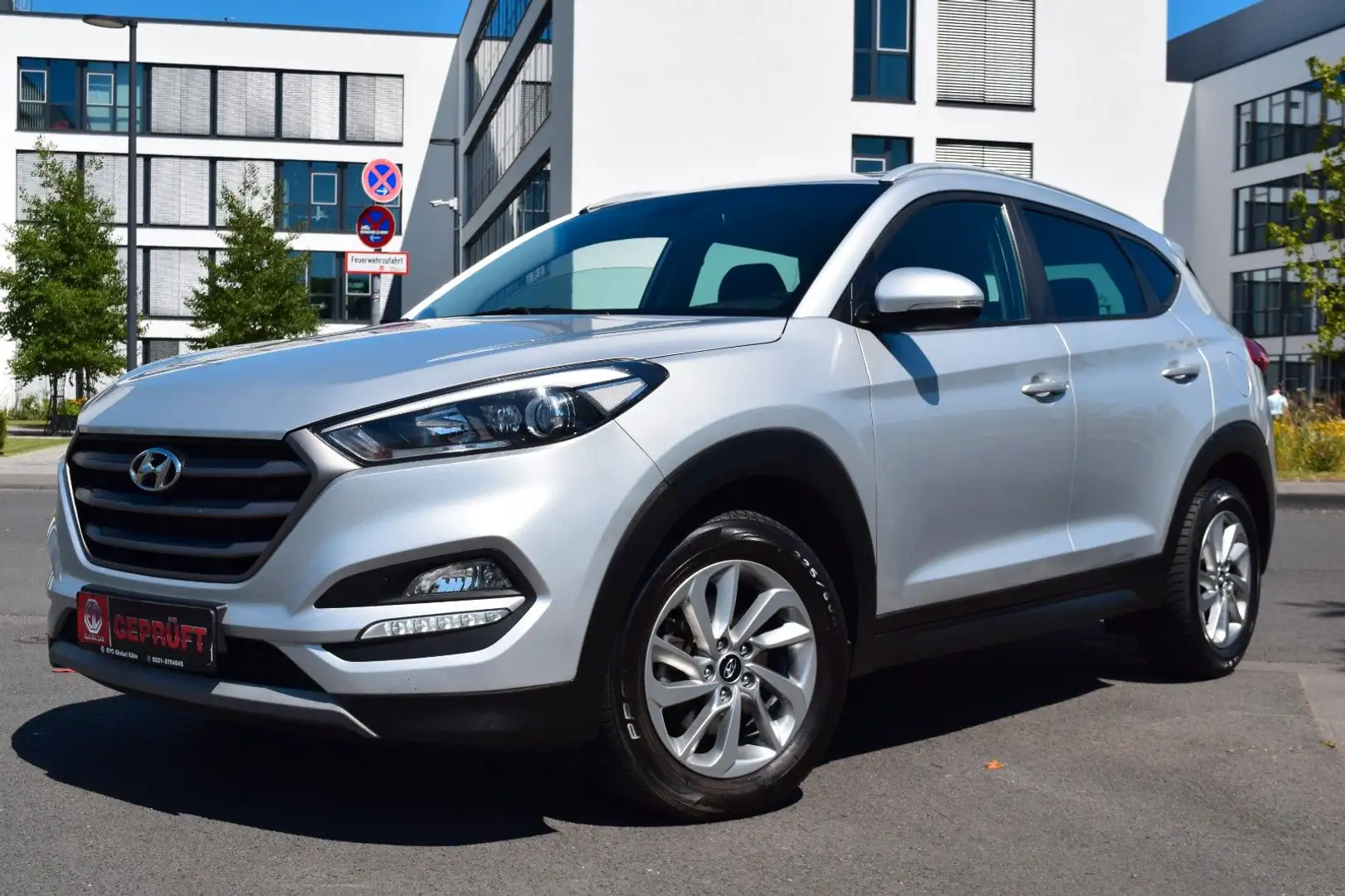 Hyundai TUCSON Premium 4WD LEDER,Navi,Allrad, Plateado - 1